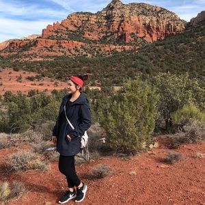 Meet your Posher, Amy